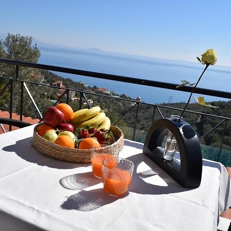 Apollo Romantic Sea View Villa Ківеріон Екстер'єр фото
