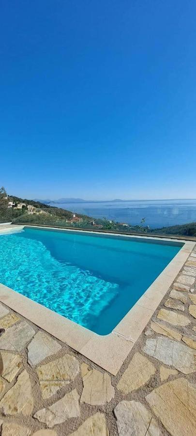 Apollo Romantic Sea View Villa Ківеріон Екстер'єр фото