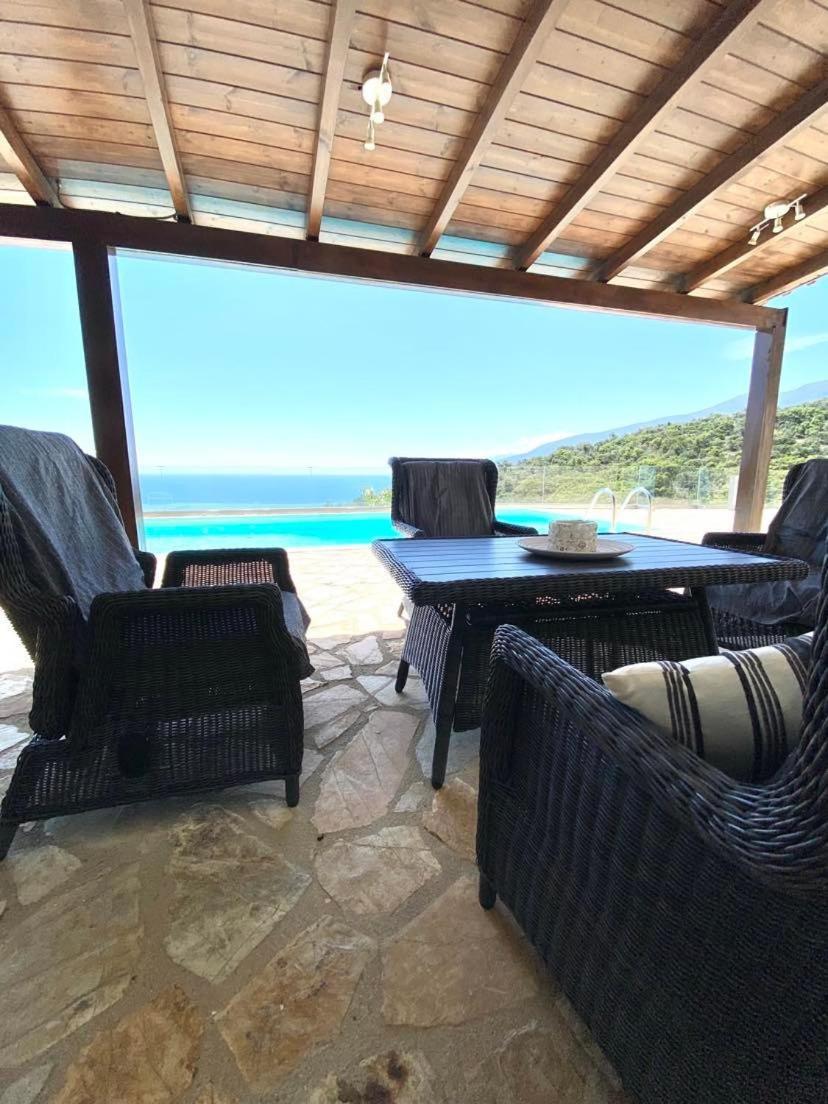 Apollo Romantic Sea View Villa Ківеріон Екстер'єр фото